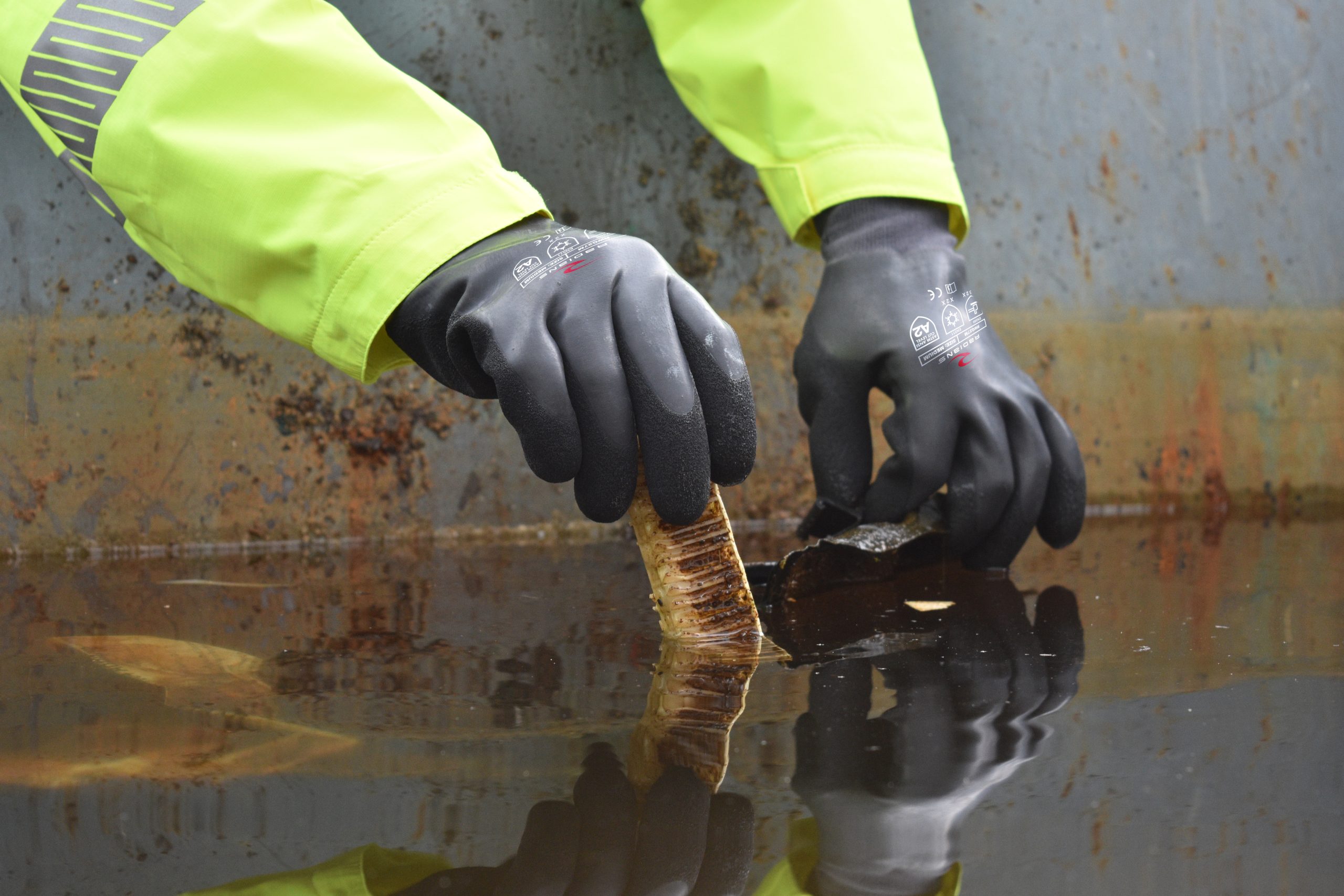 Cut Protection Level A2 Dipped Waterproof Winter Gripper Glove, 1 DZ, #RWG28 - Image 4